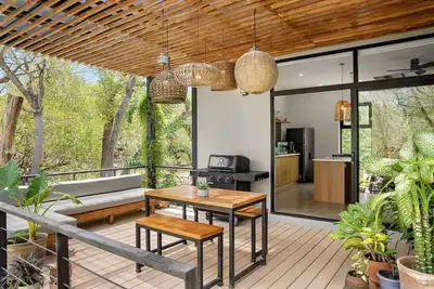 Image de Casa Rocas Surf House 50m to the Beach!
