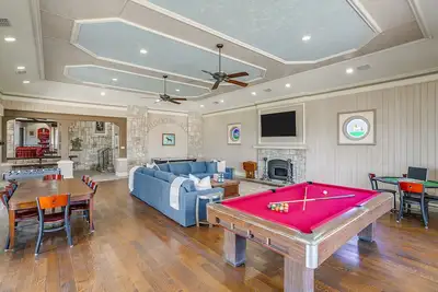 Image de 10 Star Ranch · Pool · Lake · Game Room · Sleep 10