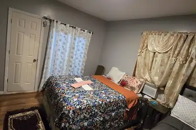 Image de 3-bedroom 3 bathroom apartment in delightful Irvington, Free WiFi / Free Parking