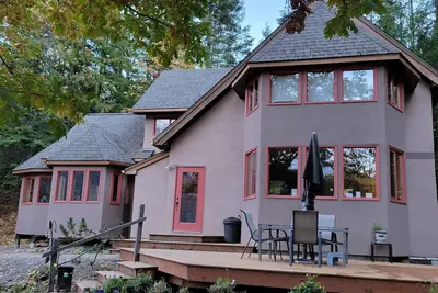 Image de Eco-Garden: Rural Beauty in recreation heaven.