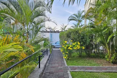 Image de Spacious 3-bedroom apartment in Palm Green Villa, Grand Baie with Ac