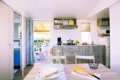 Image de Mobil-home | Classic | 2 Ch. | 4 pers. | Terrasse simple | A/C