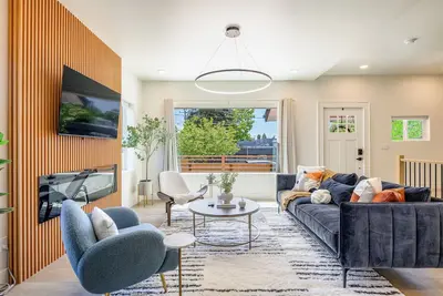 Image de Ac / New Remodel / Chef's Kitchen / Bbq / Cap Hill