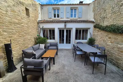 Image de Charmante maison de caractère à 350m de la mer