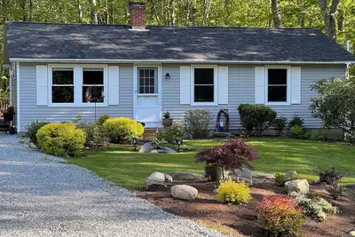 Image de Private Home on a Quiet road in Mid coast Maine