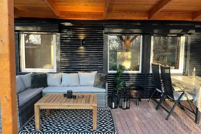 Image de Forest Lodge Quiet Modern New close to the Rakotzbrücke and Kromlauer Park