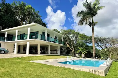 Image de @New Modern El Yunque Rainforest Best View House with Pool@