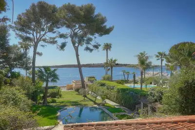 Image de Villa 6 chambres, front de mer Croisette