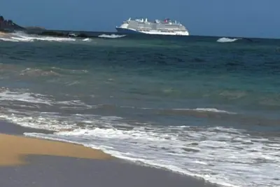 Image de Location! Walk to Beach Apartment