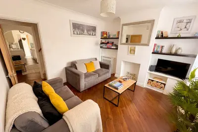 Image de Bright 3 bedroom townhouse near city centre