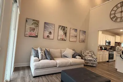 Image de Welcoming 4br Villa with Pool in Charming Frankford