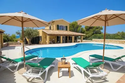 Image de Villa Lamar - Trois Chambres Villa, Couchages 6