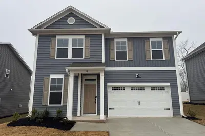 Image de 5 Bed - 3 Ba New Home--July 4–Clemson—Summer