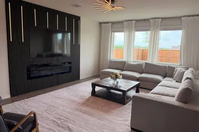 Image de Spacious and Modern 5-bedroom in Legacy Hills, Celina