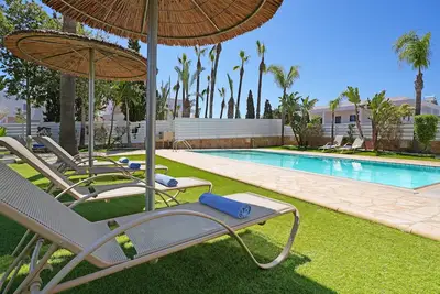 Greenery Villa - Large Private Pool