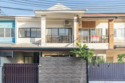 Passak 4br Villa Laguna with Pool