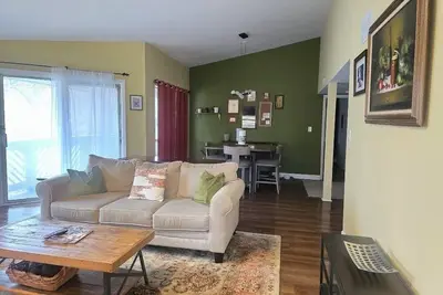 Image de Garden Condo 2-bedroom next to golf course - Charlotte Nc