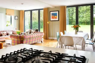 Image de Large country home near Glasgow