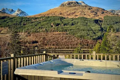 Image de Loch View, Hot Tub, Near Loch Lomond, Pet-friendly