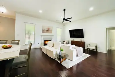 Image de Beautiful 4-bedroom house in enchanting Covington
