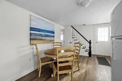 Image de Rustico Shore Cottage
