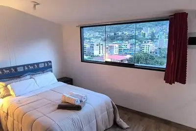 Image de Very private studio apartment close to the airport and 15 minutes from the historic center.