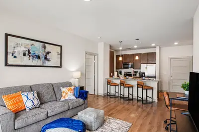 Image de Luxury 2br Near Uptown | NoDa & Light Rail