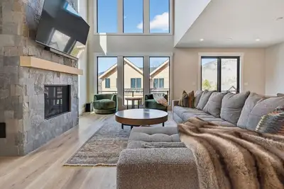 Image de Premier Loon Mountain Escape | Luxury 4br