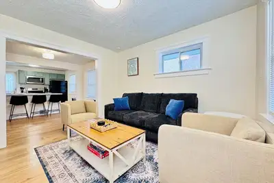 Image de Cozy 2br Near Msu & Downtown Lansing