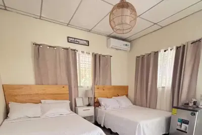 Image de Enjoyable 2-bedroom bed & breakfast with Ac in San Salvador