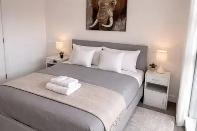 Image de Luxury 2br Apartment - Free parking