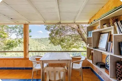 Image de \n\nPrivate River Retreat Villa · 2br, Ac, Nature & Total Reset