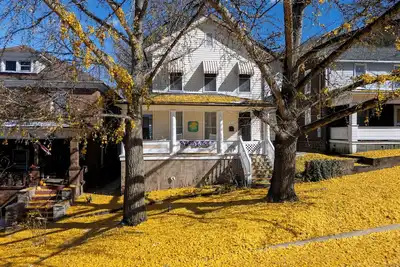 Image de Ginkgo House on 5th | New River Gorge & Town