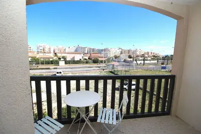 Image de Appartement 4 personnes à 300m de la plage + parking