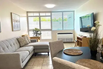Family Retreat Apt | Beach Close