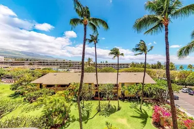 Image de Steps to Kam Beach! 2br w/ Ac & Beach Gear