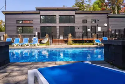 Image de Piscine, Spa, Sauna & Billard | Beaulieu 110
