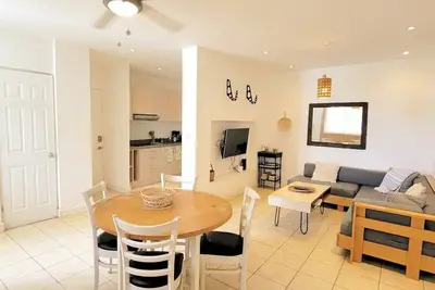 Image de Vvii42 Relaxing Tropical Condo in Amazing Location