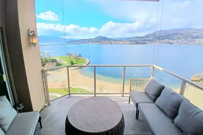 Image de Sunset Waterfront Resort, Crown Jewel of Kelowna. Panoramic Lake Views, floor 18