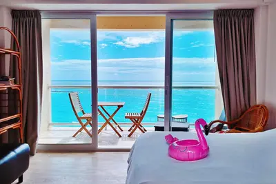 Image de Ocean View Studio Beachfront in Hotel Zone