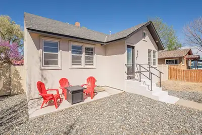 Image de New! Starlight Stay, Downtown, Outdoor Oasis, Game Room!