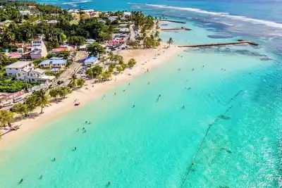 Image de Maison face à la mer- Proche des commerces