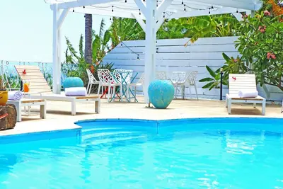 App. La Rose, piscine, vue mer