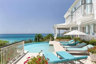 Image de Luxury 3 Br with breathtaking views of Marigot Bay