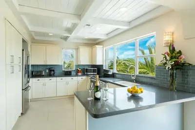 Image de Villa is located in the Almendros neighborhood of Casa de Campo
