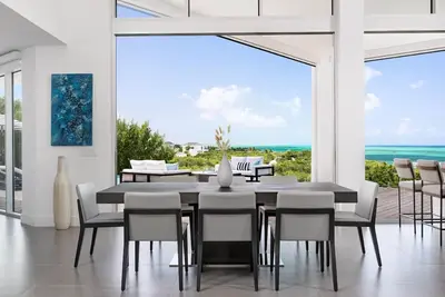 Image de Luxury Villa with Pool & Jacuzzi