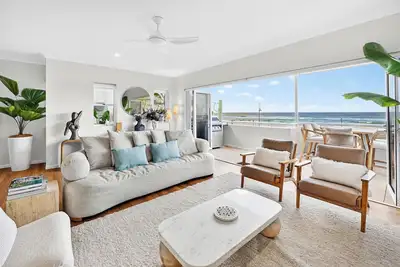 Image de Currumbin Beach House - Oceanfront