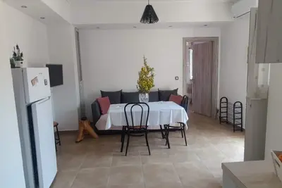 Image de Villa Vrondaki – Domaine paisible avec oliveraie à Doroufi