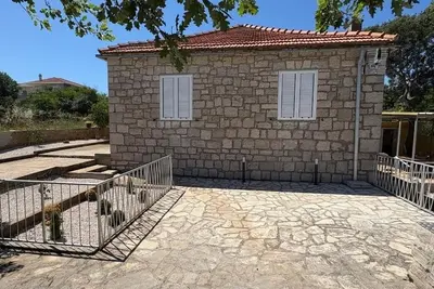 Image de Maison de vacances avec parking Grohote, Solta (K-25443)