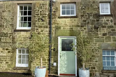 Image de Snowdrop Cottage moments from Shaftesbury High Street and the iconic Gold Hill